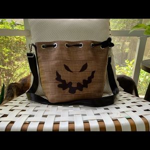 Harvey’s Oogie Boogie Park Hopper